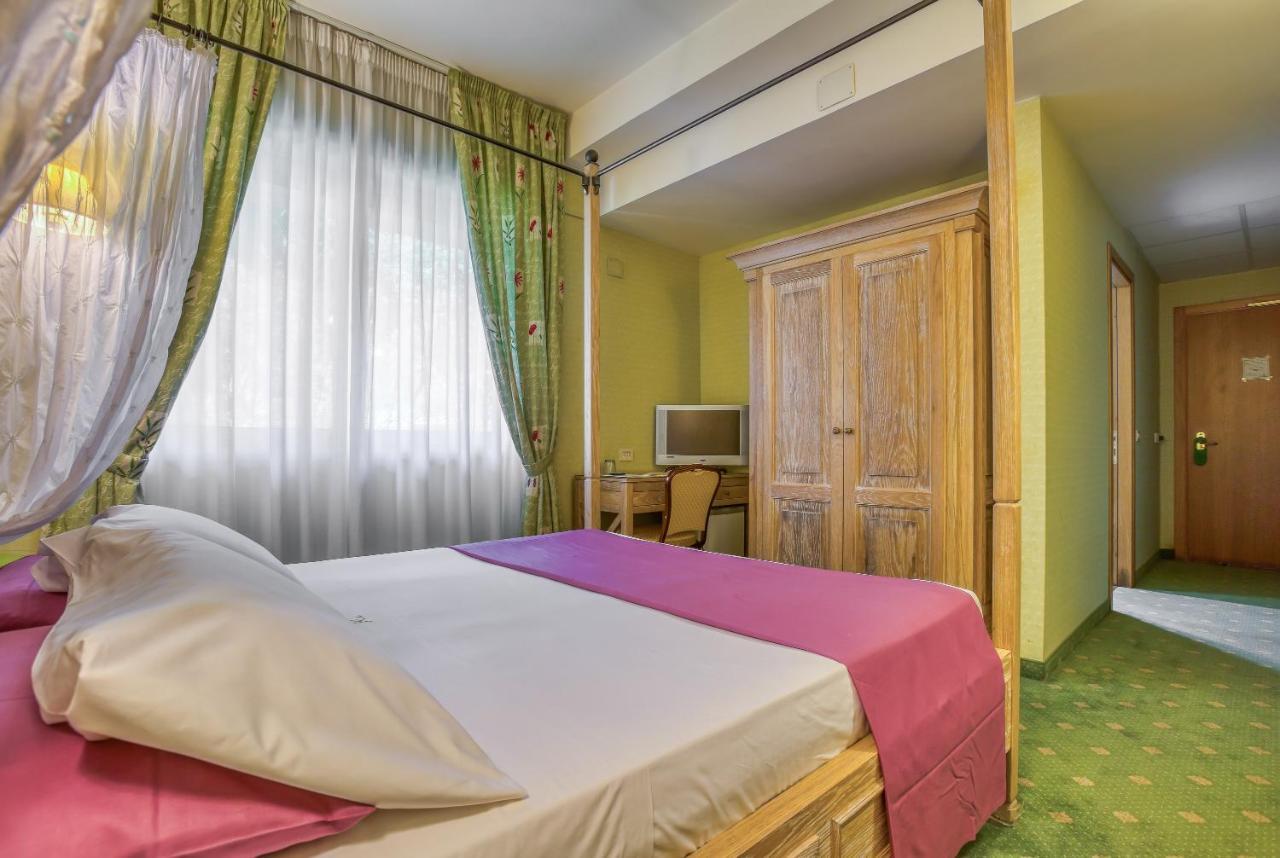 Hotel Des Reves 圣埃利亚-菲尔梅拉彼得 外观 照片